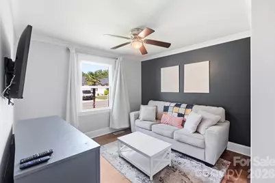 1901 Clearwood Lane, Charlotte, NC 28214 - Photo 20