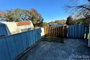 1906 Mereview Ct, Charlotte, NC 28210 - Photo 22