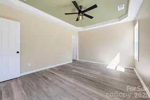611 E Sanders Rd, Shelby, NC 28150 - Photo 14
