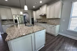 1004 Fallondale Rd, Waxhaw, NC 28173 - Photo 10