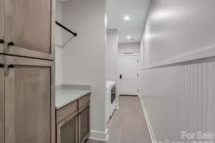 14 Keats Rd, Black Mountain, NC 28711 - Photo 22