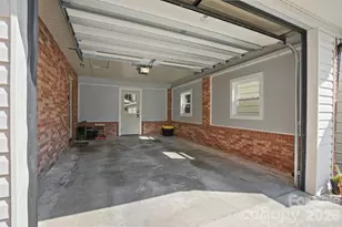2428 Side Ln, Conover, NC 28613 - Photo 24