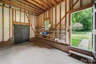 290 E Maple Ave, Mocksville, NC 27028 - Photo 36