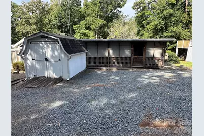 114 Pine Street, New London, NC 28127 - Photo 2