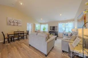 177 Clear Creekside Dr, Hendersonville, NC 28792 - Photo 4