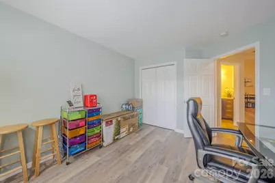 177 Clear Creekside Drive, Hendersonville, NC 28792 - Photo 20