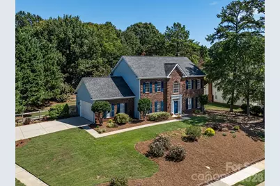 2901 Firewood Drive, Matthews, NC 28105 - Photo 2