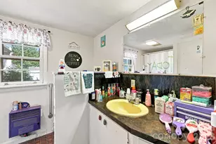 512 W Bank St, Salisbury, NC 28146 - Photo 16