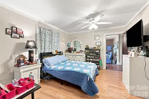 512 W Bank St, Salisbury, NC 28146 - Photo 14