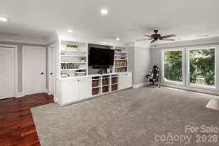 349 View Rock Ln, Hendersonville, NC 28791 - Photo 24