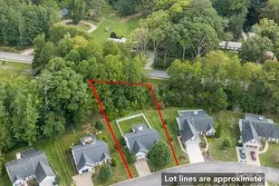 98 Stonehollow Rd, Fletcher, NC 28732 - Photo 4