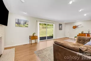 226 Mills Gap Rd, Asheville, NC 28803 - Photo 10