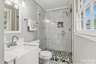 5726 Sharon Rd, Charlotte, NC 28210 - Photo 22