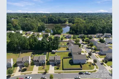 2438 Thorn Spring Lane SE, Concord, NC 28025 - Photo 2