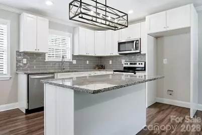 4400 Strangford Avenue, Charlotte, NC 28215 - Photo 10