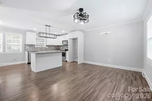 4400 Strangford Ave, Charlotte, NC 28215 - Photo 6