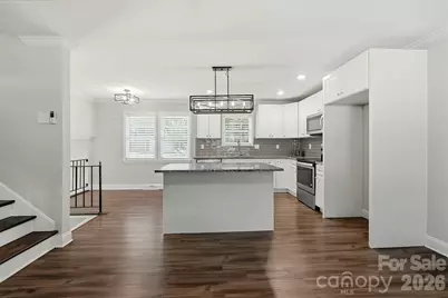 4400 Strangford Avenue, Charlotte, NC 28215 - Photo 8