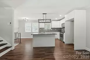 4400 Strangford Ave, Charlotte, NC 28215 - Photo 8