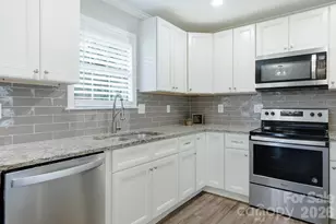 4400 Strangford Ave, Charlotte, NC 28215 - Photo 12