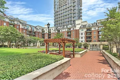 300 W 5th Street #228, Charlotte, NC 28202 - Photo 42