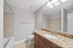 300 W 5th St, Charlotte, NC 28202 - Photo 30