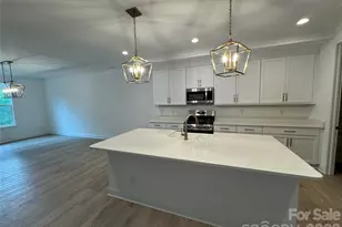 3204 Timber Run Ln, Maiden, NC 28650 - Photo 2