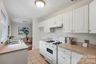 4206 Randolph Rd, Charlotte, NC 28211 - Photo 16