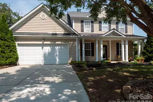 6005 Lillyshire Pl, Charlotte, NC 28213 - Photo 2
