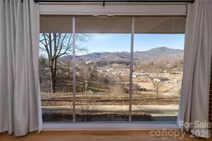 223 Cherry St, Sylva, NC 28779 - Photo 1