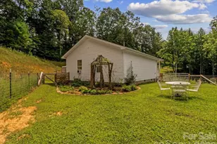 427 Hardscrabble Rd, Burnsville, NC 28714 - Photo 20