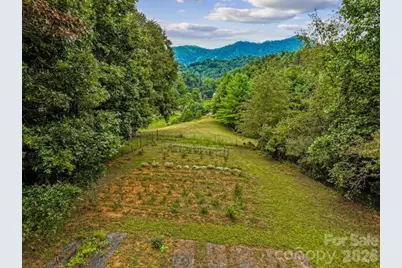 427 Hardscrabble Road, Burnsville, NC 28714 - Photo 28