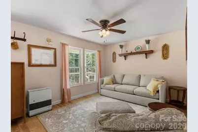 427 Hardscrabble Road, Burnsville, NC 28714 - Photo 2