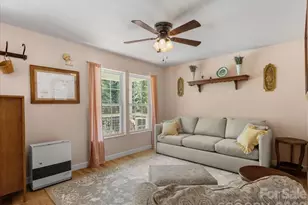 427 Hardscrabble Rd, Burnsville, NC 28714 - Photo 2