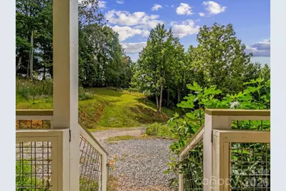 427 Hardscrabble Road, Burnsville, NC 28714 - Photo 16