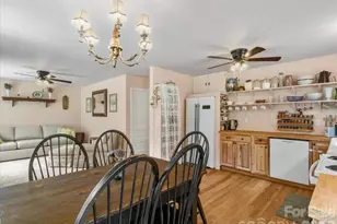 427 Hardscrabble Rd, Burnsville, NC 28714 - Photo 8