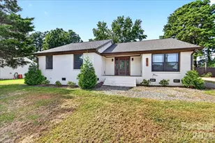 2519 Matthews-Mint Hill Rd, Matthews, NC 28105 - Photo 1