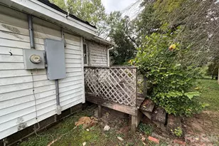 68 Morris Ave, Marion, NC 28752 - Photo 6
