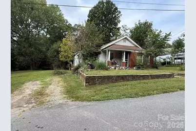 68 Morris Avenue, Marion, NC 28752 - Photo 12