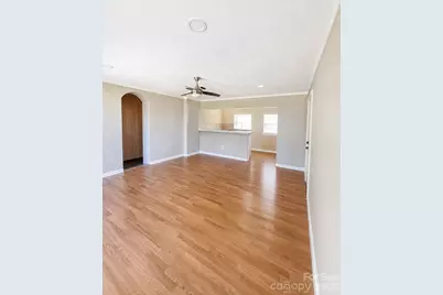 731 S Market Street, Lancaster, SC 29720 - Photo 4