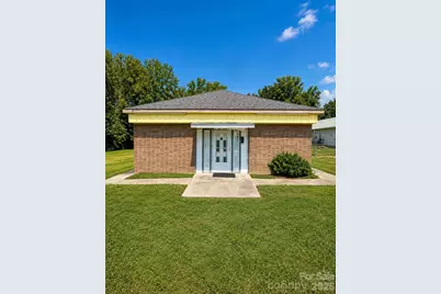 731 S Market Street, Lancaster, SC 29720 - Photo 2