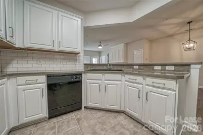 3246 Margellina Drive, Charlotte, NC 28210 - Photo 10