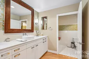 400 N Church St, Charlotte, NC 28202 - Photo 24