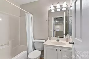 9115 Swallowtail Ln, Charlotte, NC 28269 - Photo 26