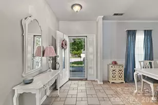 9115 Swallowtail Ln, Charlotte, NC 28269 - Photo 8