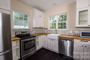 6337 Elderslie Dr, Charlotte, NC 28269 - Photo 18
