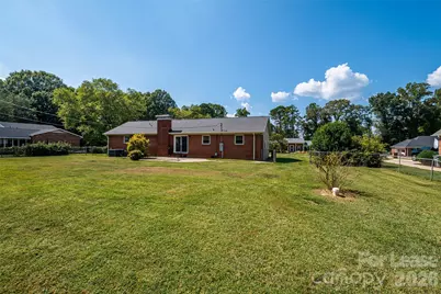 114 Cottonwood Drive, Mount Holly, NC 28120 - Photo 34