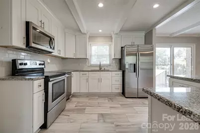 114 Cottonwood Drive, Mount Holly, NC 28120 - Photo 18