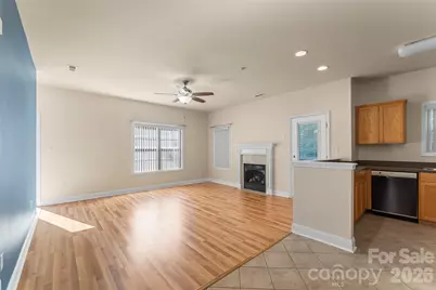 1360 21st Avenue NE, Hickory, NC 28601 - Photo 4