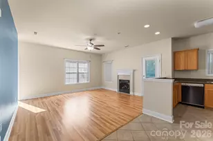 1360 21st Ave NE, Hickory, NC 28601 - Photo 4