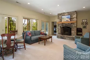 137 Bear Landing Dr, Hendersonville, NC 28792 - Photo 34